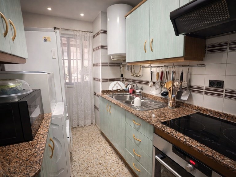 Apartment for Sale in Guardamar - El Raso Guardamar Del Segura, Alicante 3