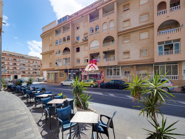 Penthouse for Sale in El Acequión - Los Náufragos Torrevieja, Alicante 34