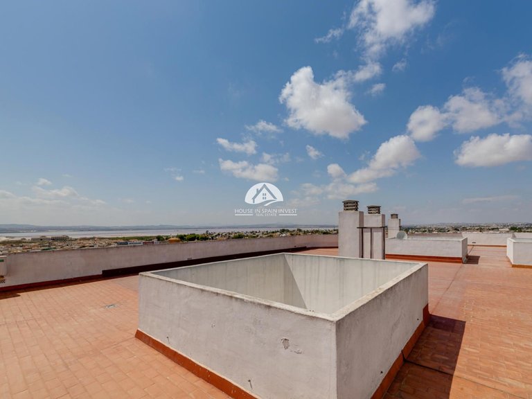Penthouse for Sale in El Acequión - Los Náufragos Torrevieja, Alicante 40
