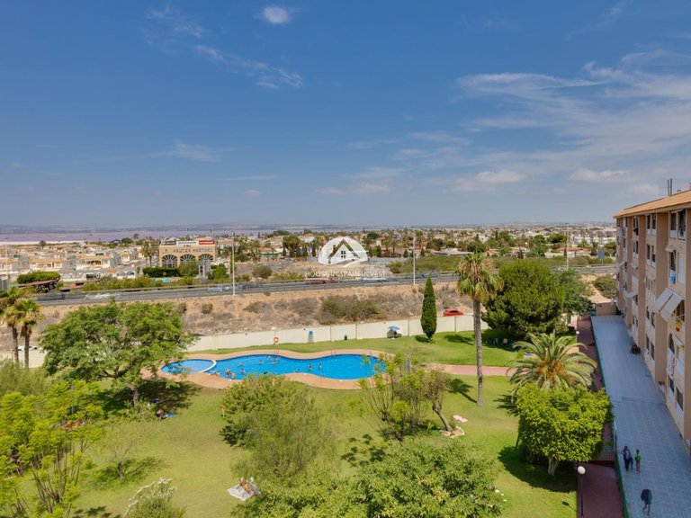 Penthouse for Sale in El Acequión - Los Náufragos Torrevieja, Alicante 45