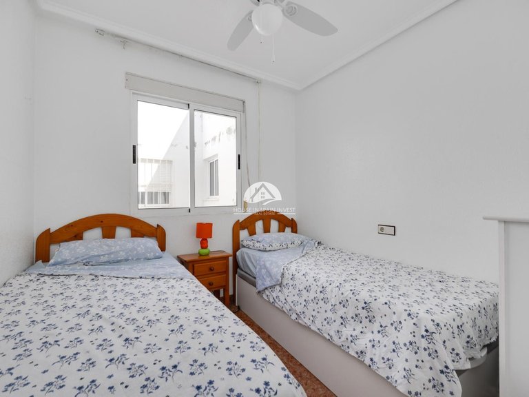 Penthouse for Sale in El Acequión - Los Náufragos Torrevieja, Alicante 11