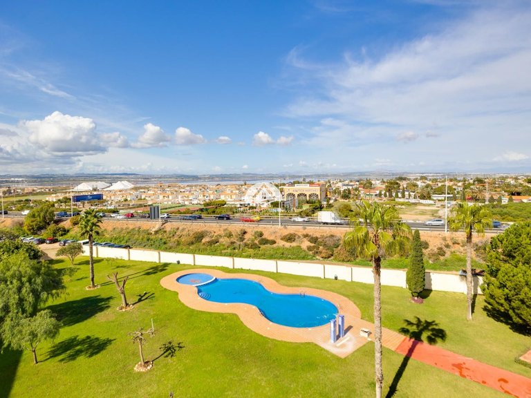 Penthouse for Sale in El Acequión - Los Náufragos Torrevieja, Alicante 25