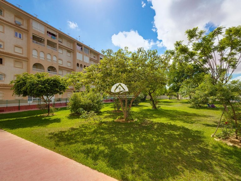 Penthouse for Sale in El Acequión - Los Náufragos Torrevieja, Alicante 34