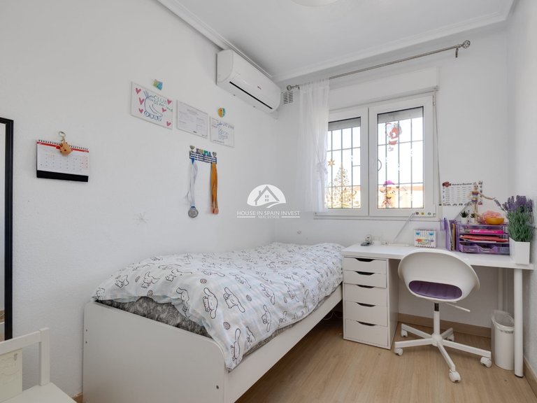 Town House for Sale in Torrevieja Torrevieja, Alicante 16