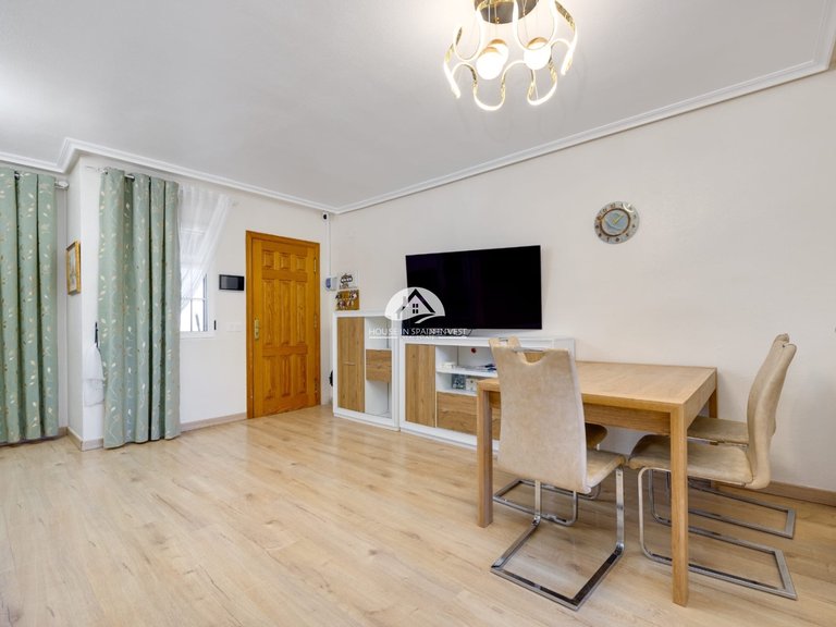 Town House for Sale in Torrevieja Torrevieja, Alicante 9