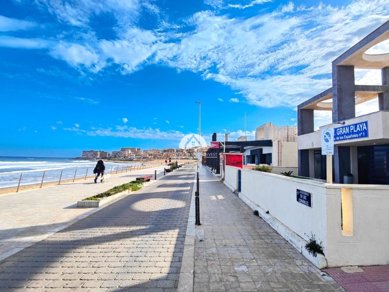 Apartment for Sale in La Mata Torrevieja, Alicante 44