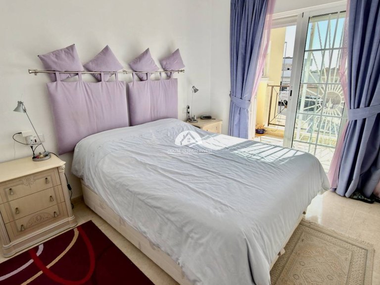 Villa for Sale in Ciudad Quesada Rojales - Ciudad Quesada, Alicante 9