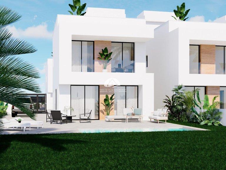 Villa for Sale in La Zenia Orihuela Costa, Alicante 4