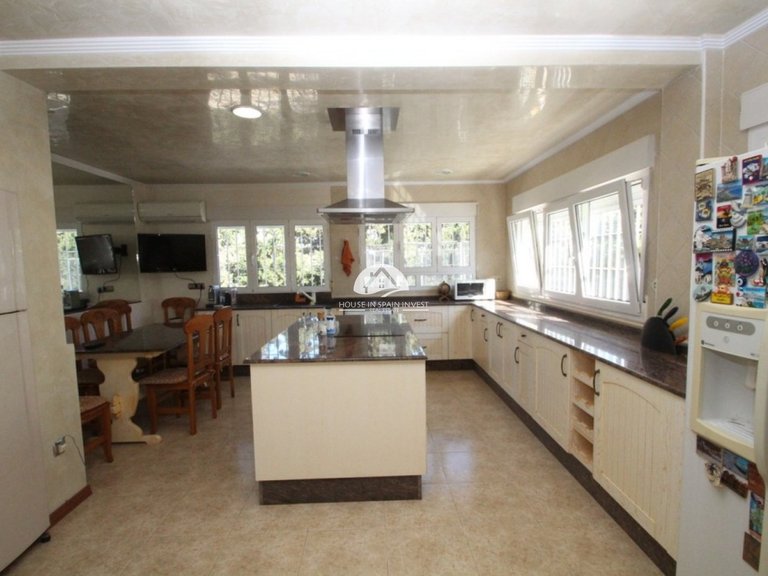 Villa for Sale in Cabo roig Orihuela Costa, Alicante 14