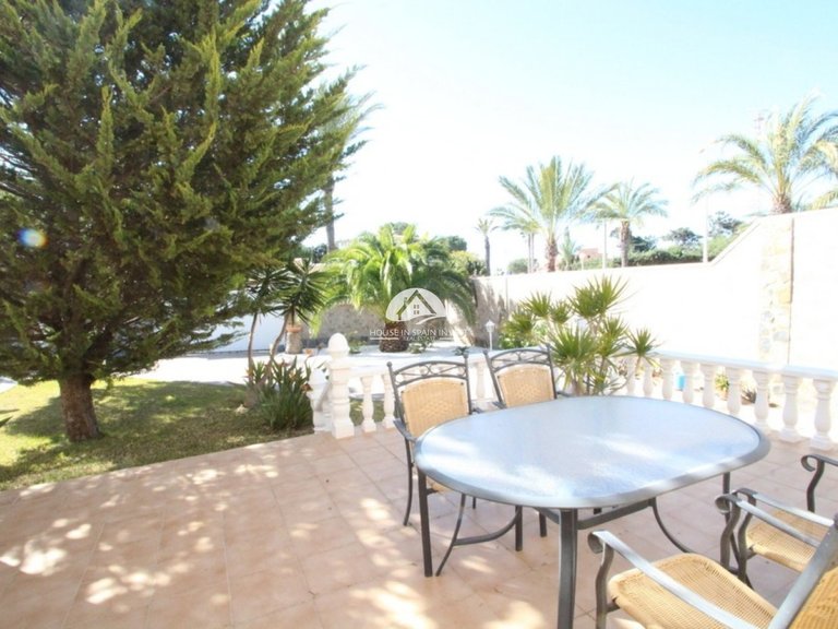 Villa for Sale in Cabo roig Orihuela Costa, Alicante 22
