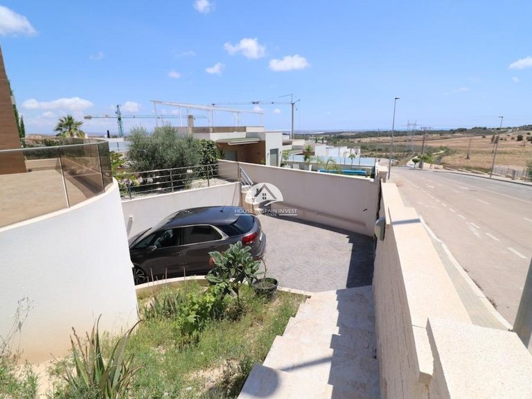 Villa for Sale in Urbanizaciones San Miguel De Salinas, Alicante 15