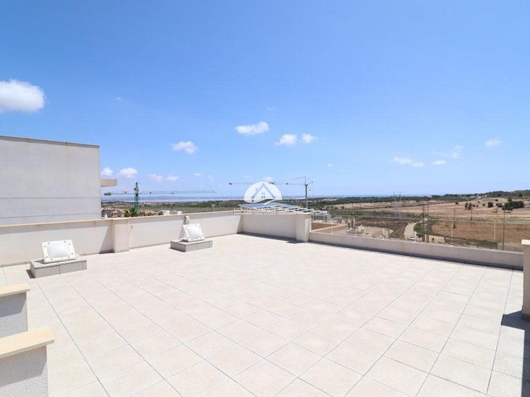 Villa for Sale in Urbanizaciones San Miguel De Salinas, Alicante 20