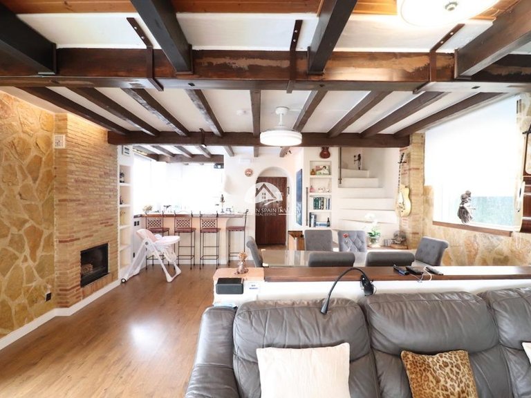 Villa for Sale in Lomas de Cabo Roig Orihuela Costa, Alicante 11