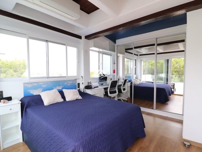 Villa for Sale in Lomas de Cabo Roig Orihuela Costa, Alicante 17