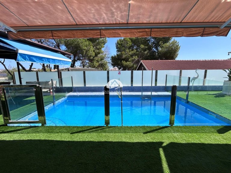 Villa for Sale in Lomas de Cabo Roig Orihuela Costa, Alicante 30