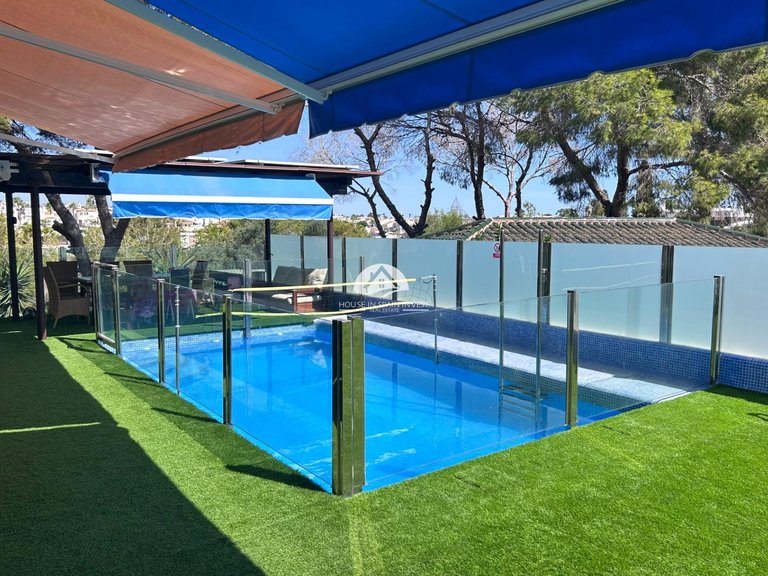 Villa for Sale in Lomas de Cabo Roig Orihuela Costa, Alicante 31