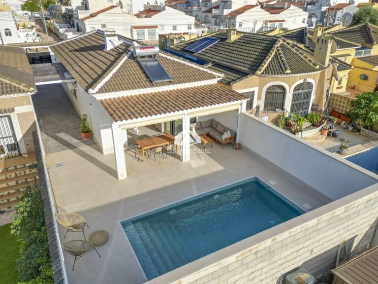 Villa for Sale in La Siesta - El Chaparral - San Luis Torrevieja, Alicante 20