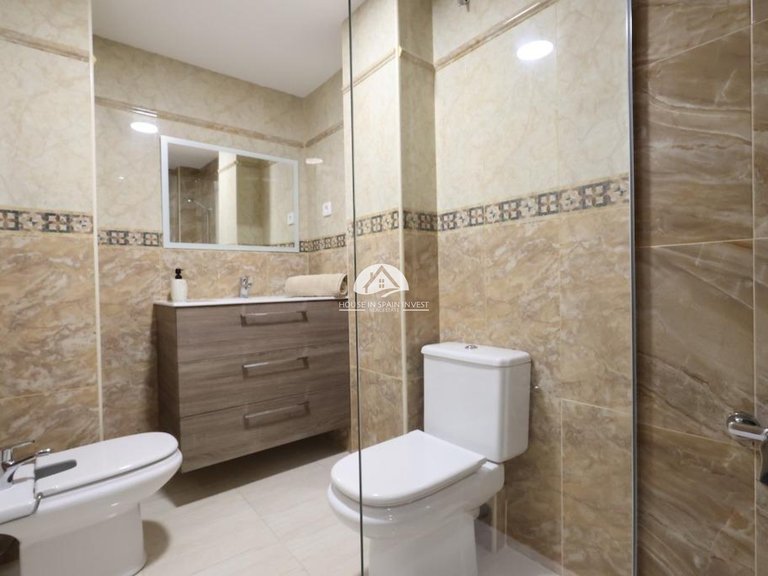 Apartment for Sale in Centro Torrevieja, Alicante 19