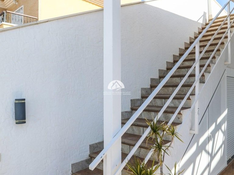 Villa for Sale in Torre de la Horadada Pilar De La Horadada, Alicante 32