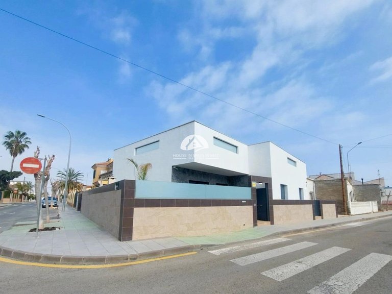 Villa for Sale in Torre de la Horadada Pilar De La Horadada, Alicante 41
