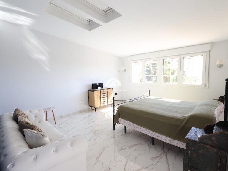 Villa for Sale in Villamartín - Las Filipinas Orihuela Costa, Alicante 14