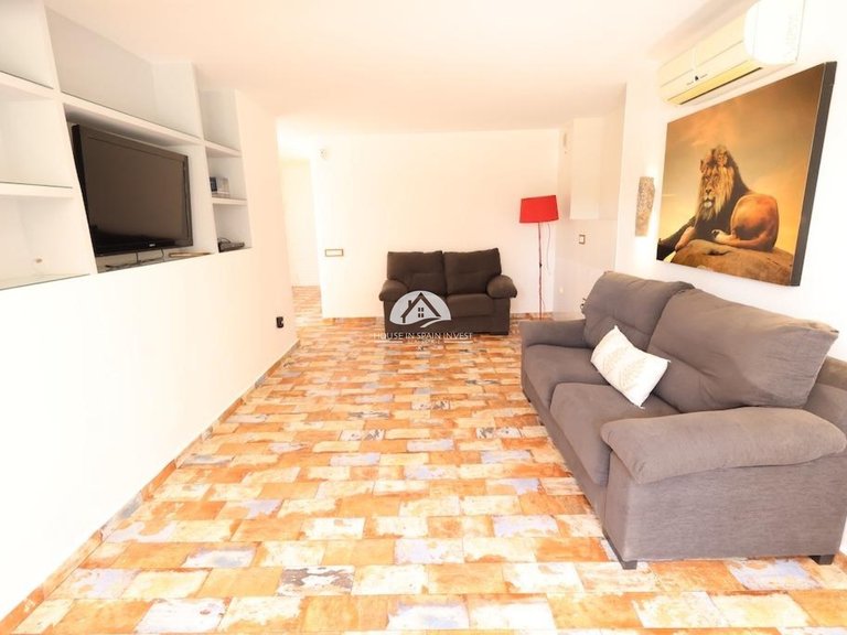 Villa for Sale in Villamartín - Las Filipinas Orihuela Costa, Alicante 33