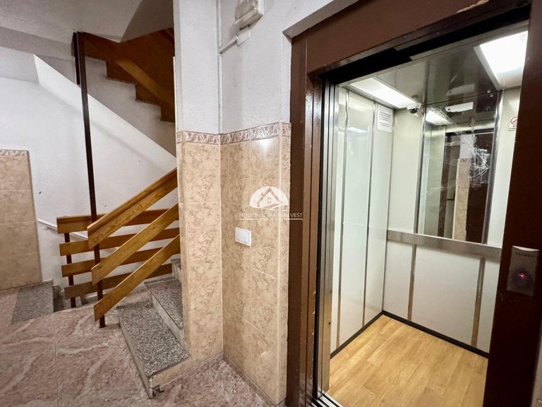 Penthouse for Sale in Centro Torrevieja, Alicante 31