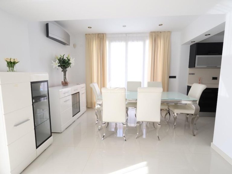 Villa for Sale in Cabo roig Orihuela Costa, Alicante 5