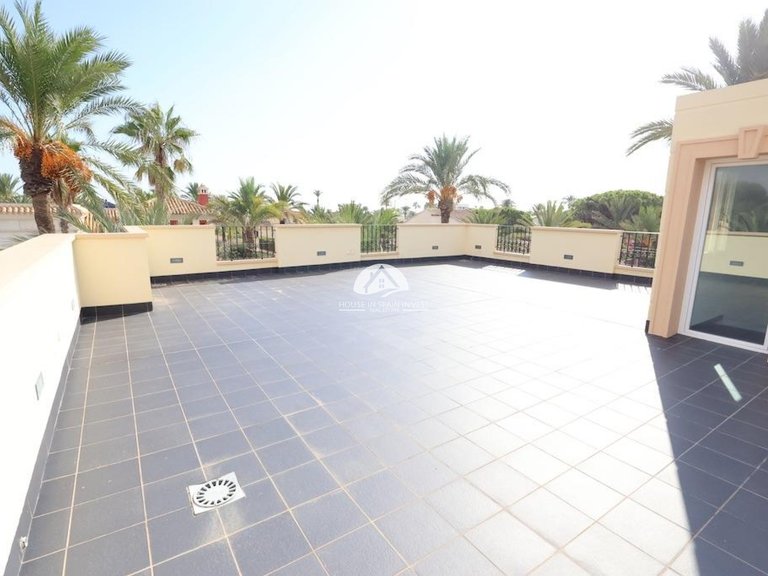 Villa for Sale in Cabo roig Orihuela Costa, Alicante 25