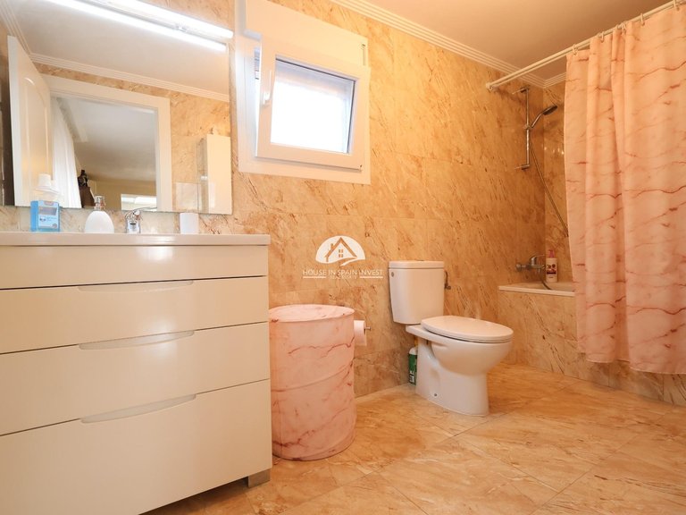 Villa for Sale in Los Balcones Torrevieja, Alicante 16