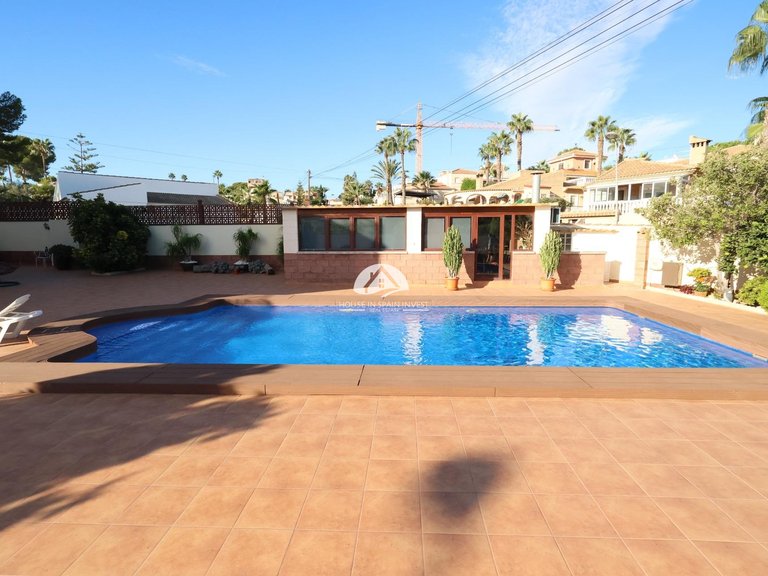 Villa for Sale in Los Balcones Torrevieja, Alicante 33