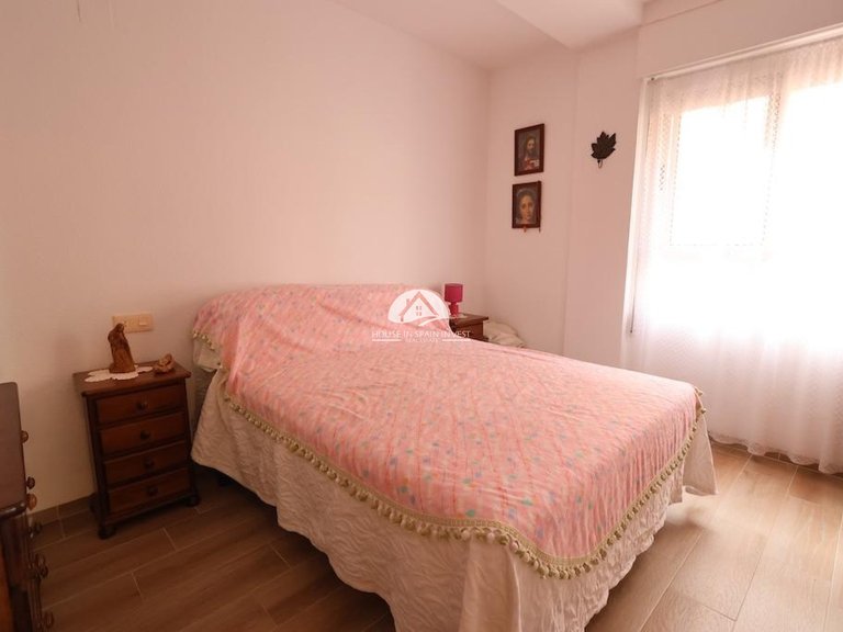 Apartment for Sale in La Mata Torrevieja, Alicante 9