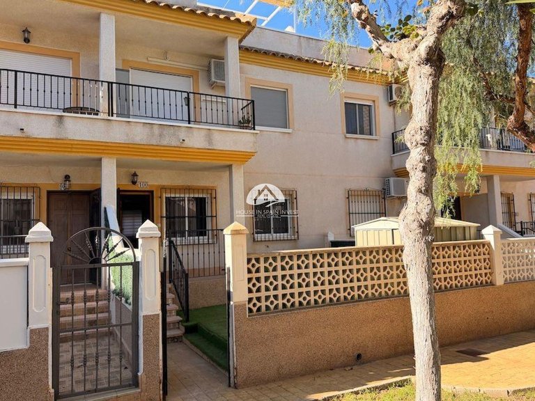 Apartment for Sale in Villamartín - Las Filipinas Orihuela Costa, Alicante 2