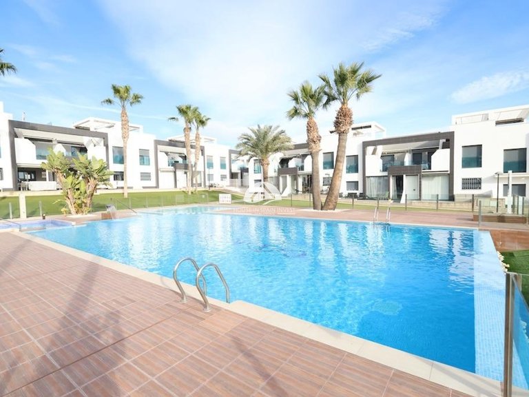 Apartment for Sale in La Zenia Orihuela Costa, Alicante 20