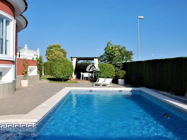 Villa for Sale in Rojales Rojales - Ciudad Quesada, Alicante 33