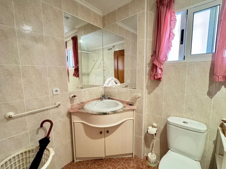 Villa for Sale in Los Balcones Torrevieja, Alicante 20