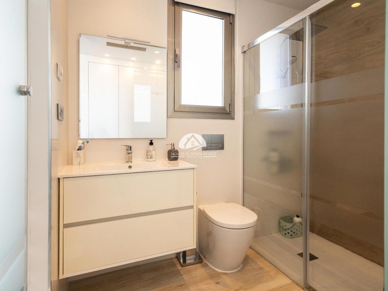 Villa for Sale in Villamartín - Las Filipinas Orihuela Costa, Alicante 20