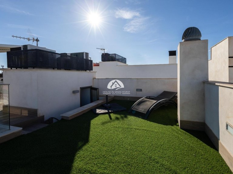 Villa for Sale in Villamartín - Las Filipinas Orihuela Costa, Alicante 26