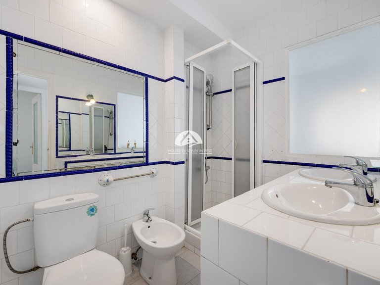 Apartment for Sale in El Acequión - Los Náufragos Torrevieja, Alicante 9