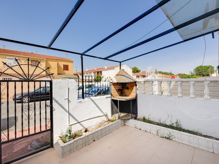 Apartment for Sale in El Acequión - Los Náufragos Torrevieja, Alicante 11