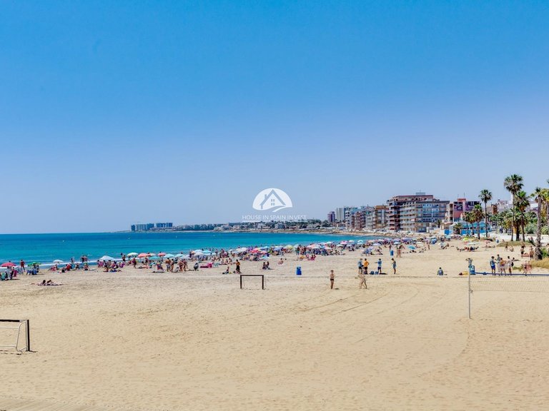 Apartment for Sale in El Acequión - Los Náufragos Torrevieja, Alicante 35