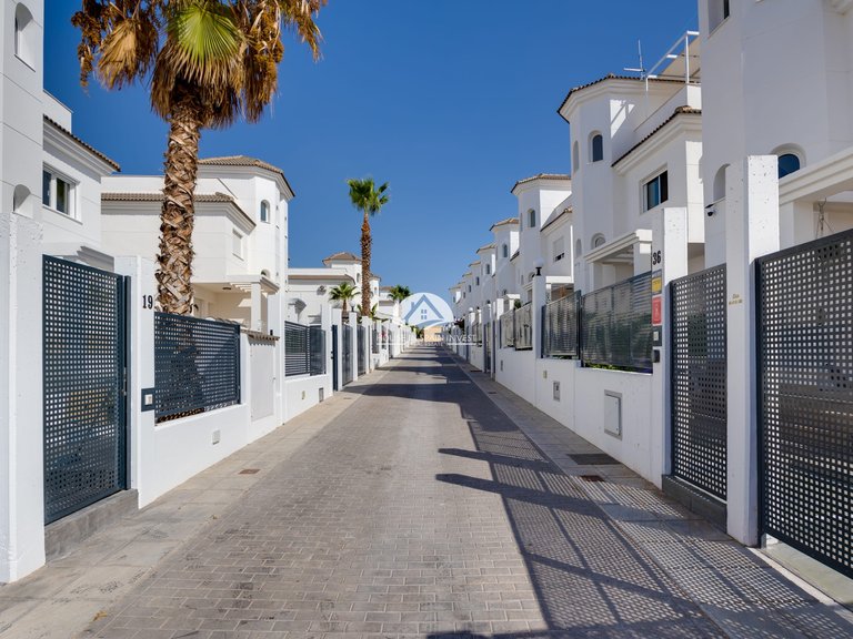 Villa for Sale in San Fulgencio San Fulgencio, Alicante 24