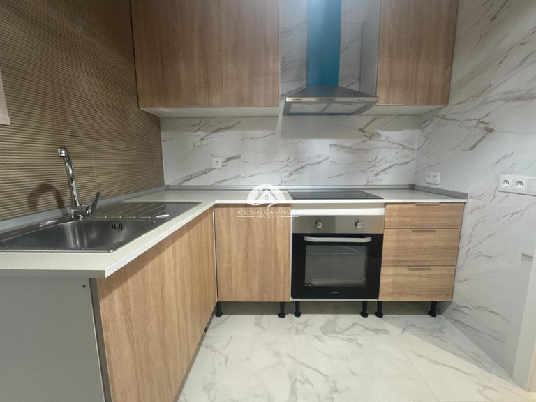 Apartment for Sale in Centro Torrevieja, Alicante 5