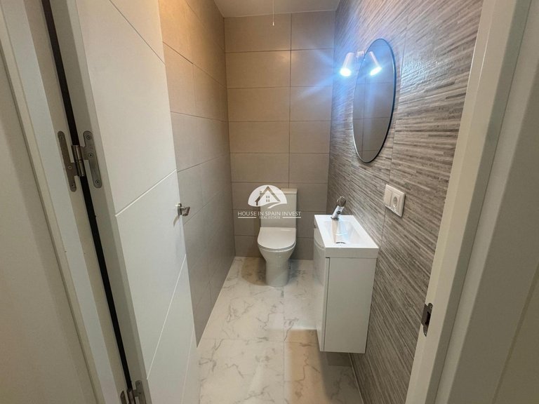 Apartment for Sale in Centro Torrevieja, Alicante 17