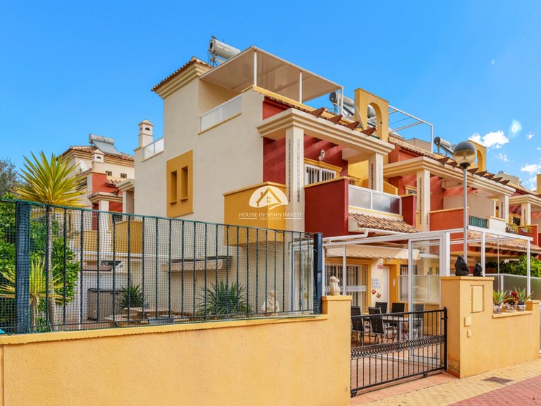 Town House for Sale in Villamartín - Las Filipinas Orihuela Costa, Alicante 2