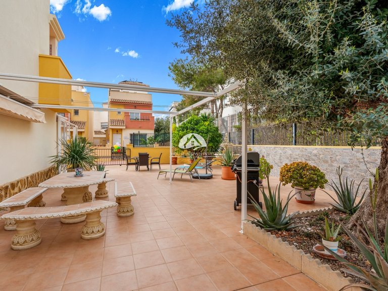 Town House for Sale in Villamartín - Las Filipinas Orihuela Costa, Alicante 28