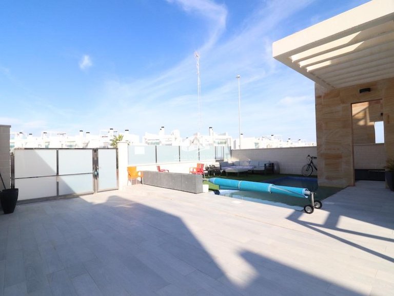 Villa for Sale in Lomas de Cabo Roig Orihuela Costa, Alicante 19