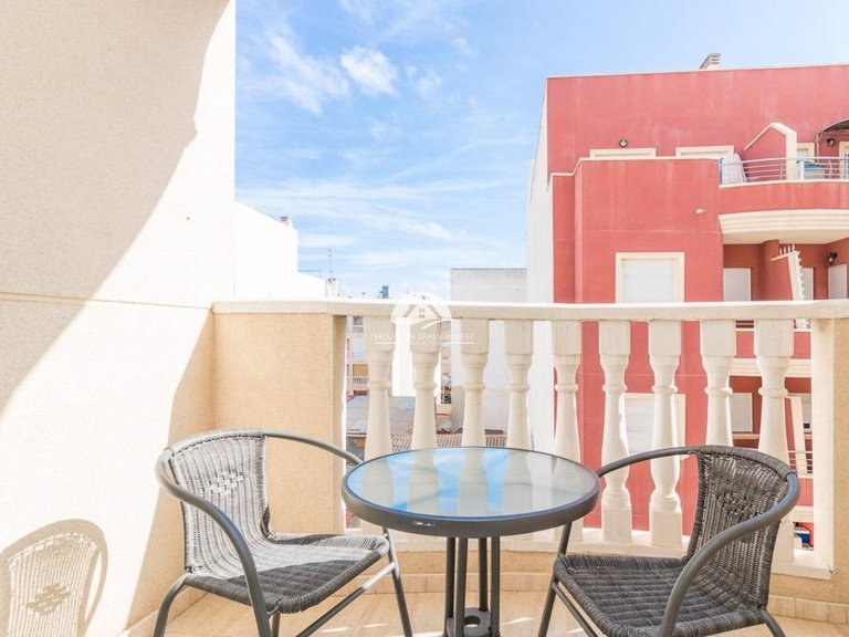 Apartment for Sale in Centro Torrevieja, Alicante 2