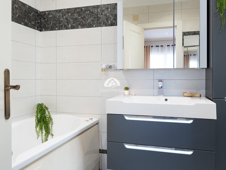 Villa for Sale in Playa Flamenca Orihuela Costa, Alicante 50