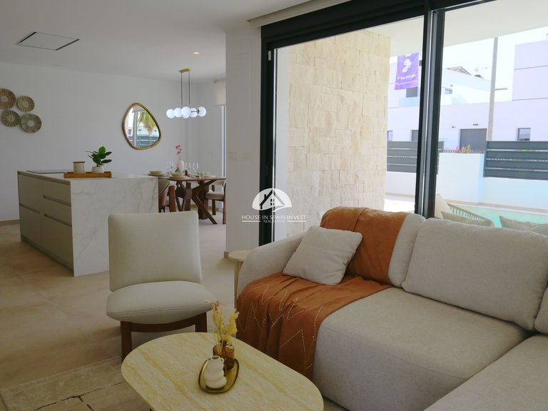 Villa for Sale in Dolores Dolores, Alicante 9